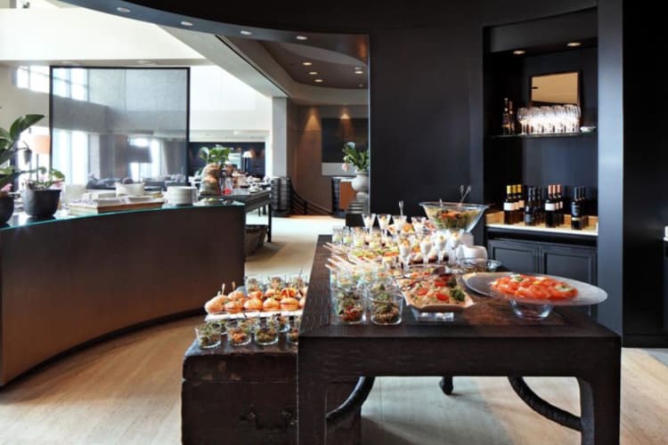Breakfast buffet